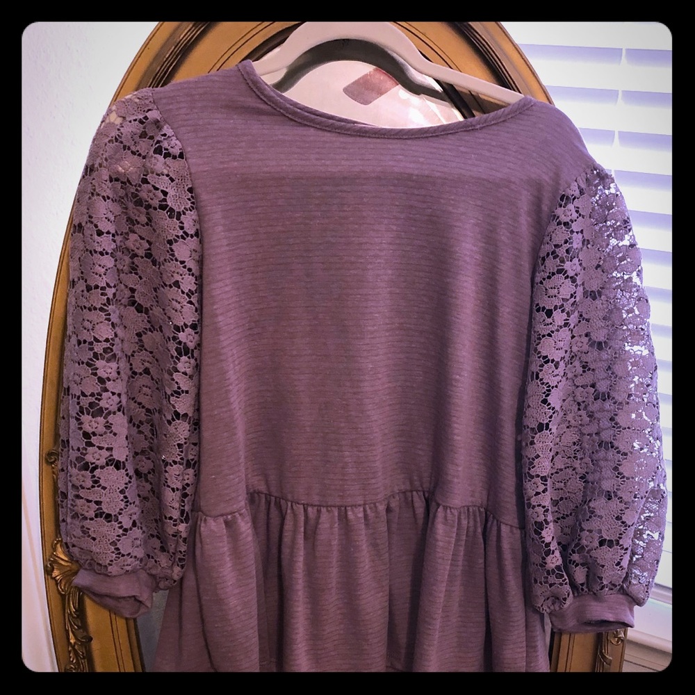 Beautiful altar’d state blouse size small